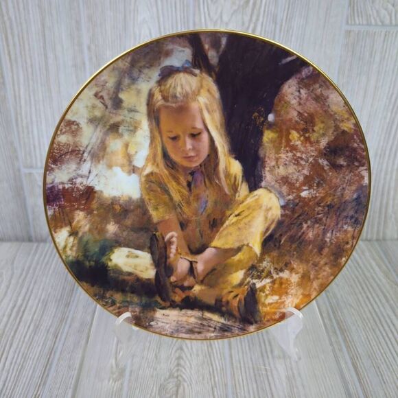 Sand In Her Shoe 1979 Precious Moments Collector Plate by Thornton Utz with COA - Picture 1 of 5